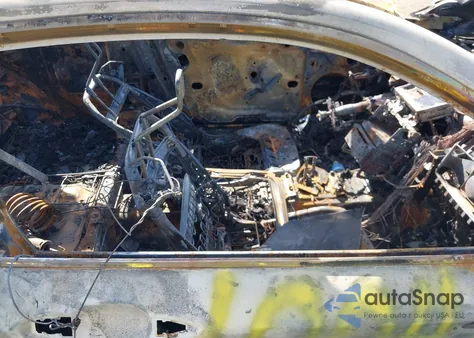 2017 Infiniti Q60 3.0T Premium z USA, uszkodzony, nr VIN JN1EV7EL8HM550279